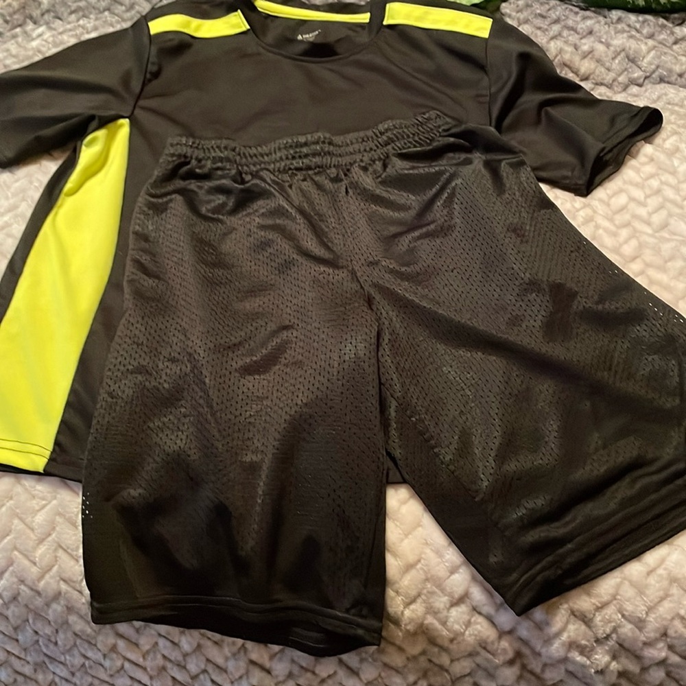 NWOT~2 Piece BUNDLE For Boys /Athletex  SZ:12/14 Black & Neon Green Never Worn